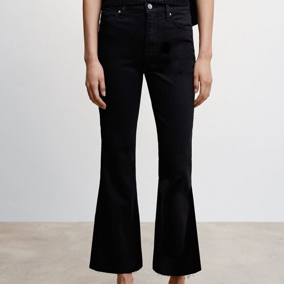 Mango Raw Hem Crop Flare Jeans (US 4, Black) - Picture 1 of 11